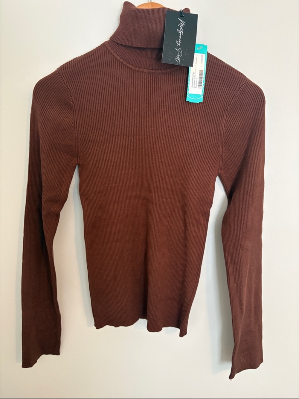 Ribbed Turtleneck Long Sleeve Tee - Brown
